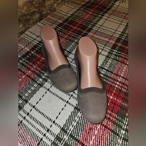 STUART WEITZMAN Gray Ballet Flats Slipons 7 Excellent Pre-owned!